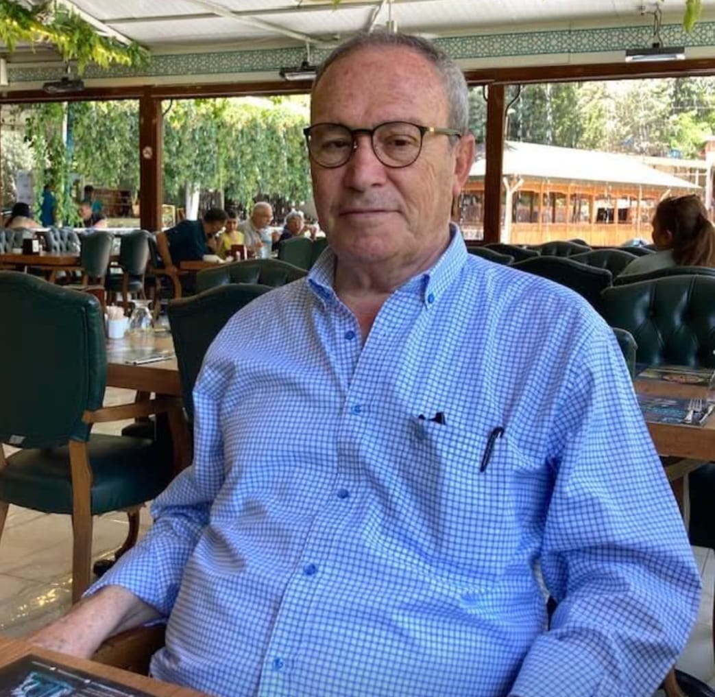 Gülbay’dan Laiklik Vurgulu Savaş Yorumu
