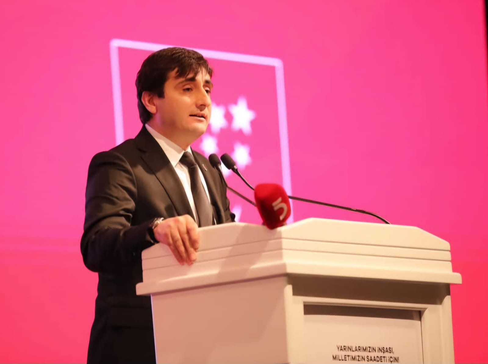 Akın’dan Belediye Şakşakçılarına Sert Tepki