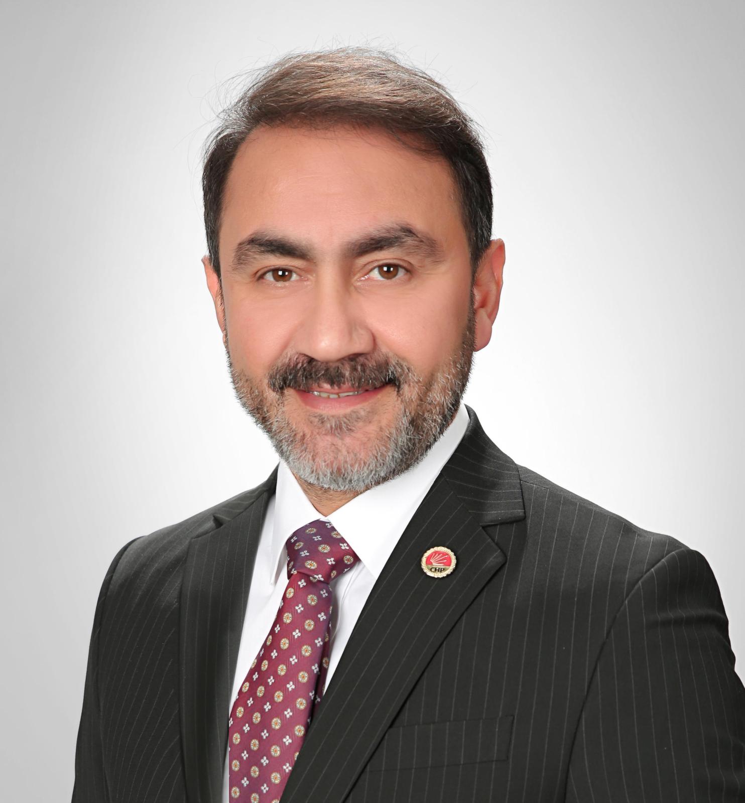 “ Elazığ’ın Sağlık Yatırımları İçin Ayrılan Arazilerini Satmak Elazığ’a İhanettir”