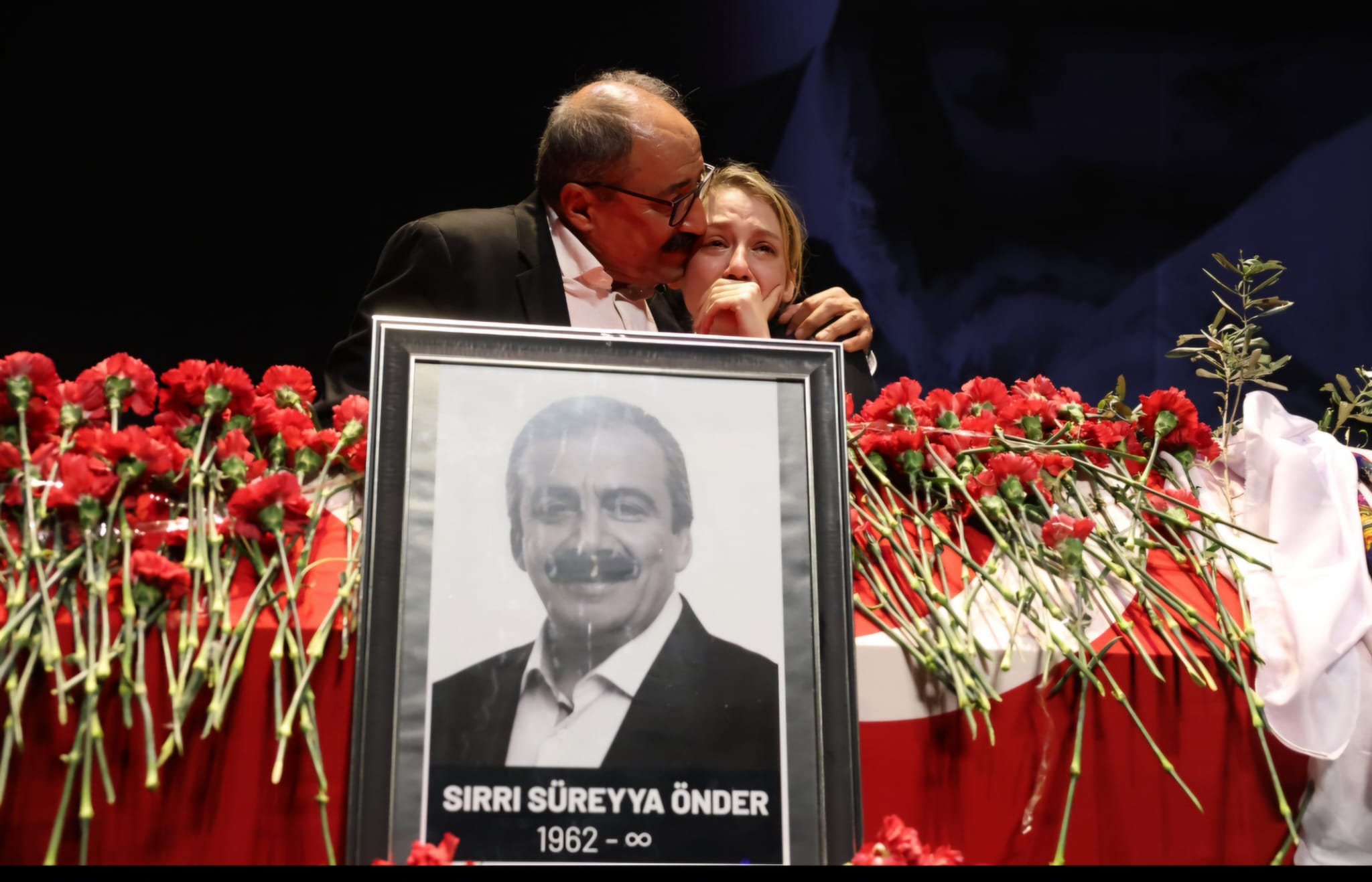 DEM Parti Önder’e Yönelik  Suikast İddiası  İle İlgili Açıklama Yaptı