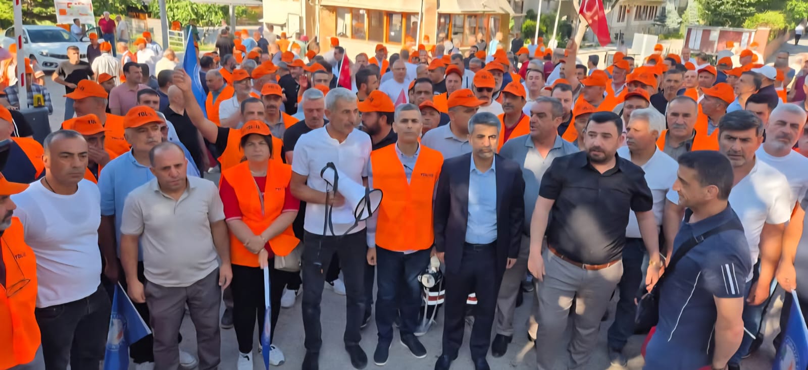 Kamu İşçilerinden  Maliye Bakanı Şimşek’e “Şimşek Şaşırma” Mesajı