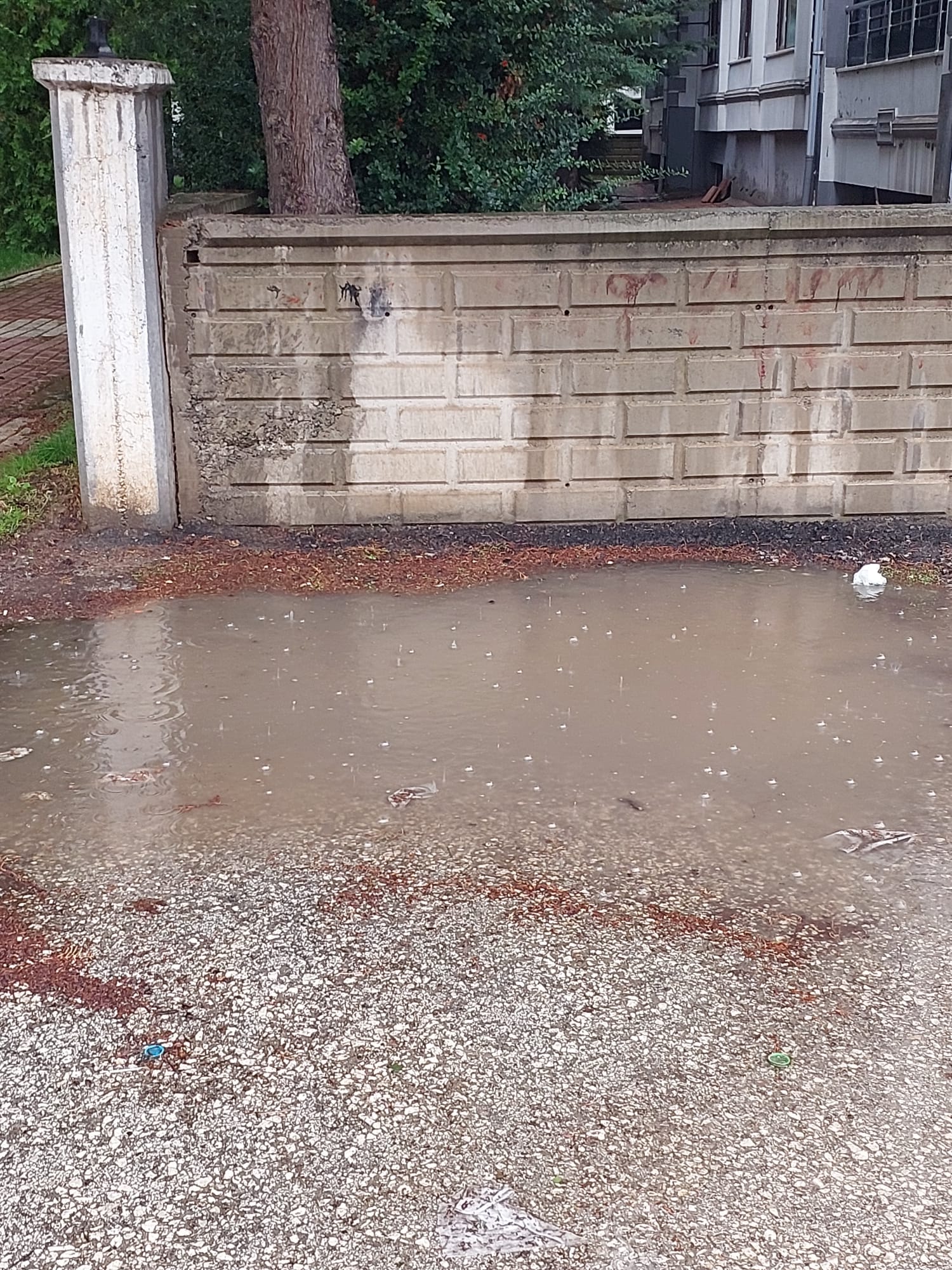 Valiliğin Meteorolojik Uyarısı Alt Yapısızlık Gerçeğini Hatırlattı
